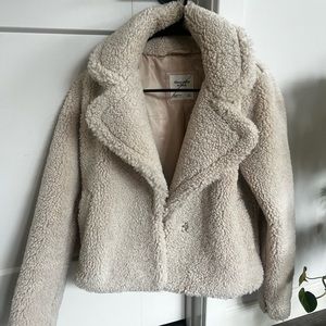 Abercrombie & Fitch Cream Sherpa Jacket